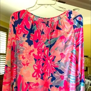 Lilly Pulitzer Blouse/Top, Size Medium